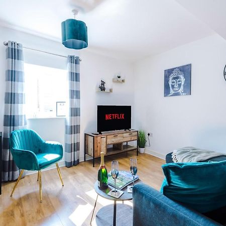 Stylish Chester City Centre Apartment By 53 Degrees Property, Ideal For Couples & Business Professionals - Sleeps 4 Eksteriør bilde