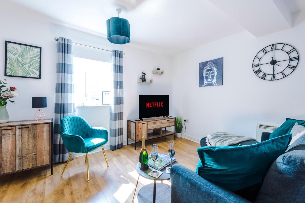 Stylish Chester City Centre Apartment By 53 Degrees Property, Ideal For Couples & Business Professionals - Sleeps 4 Eksteriør bilde