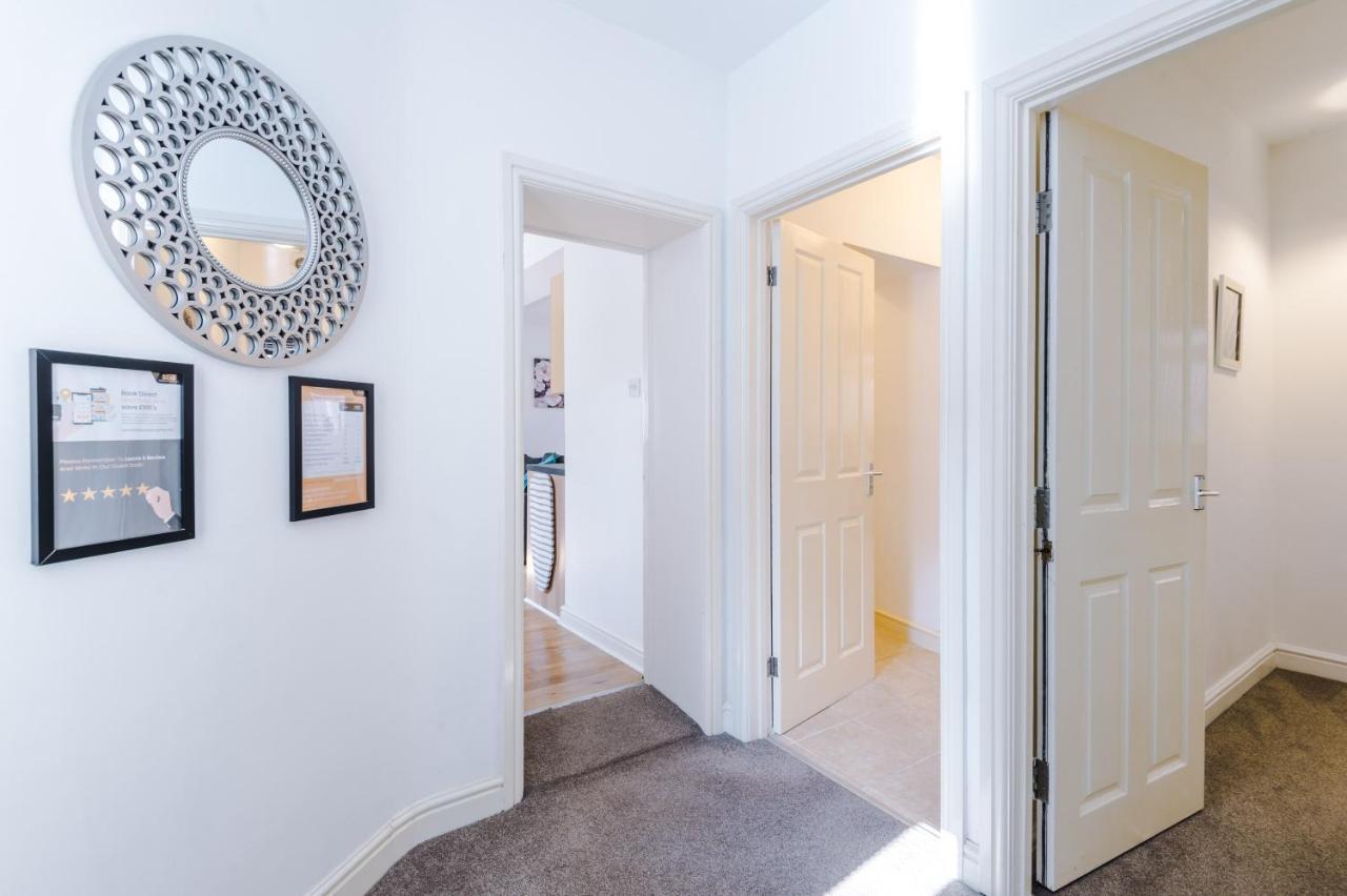 Stylish Chester City Centre Apartment By 53 Degrees Property, Ideal For Couples & Business Professionals - Sleeps 4 Eksteriør bilde